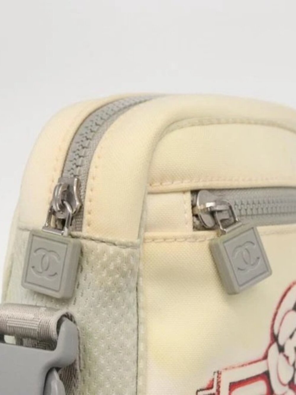 CHANEL Sports Line Shoulder Bag Nylon White Silver CC Auth bs32848 - Picture 10 of 16